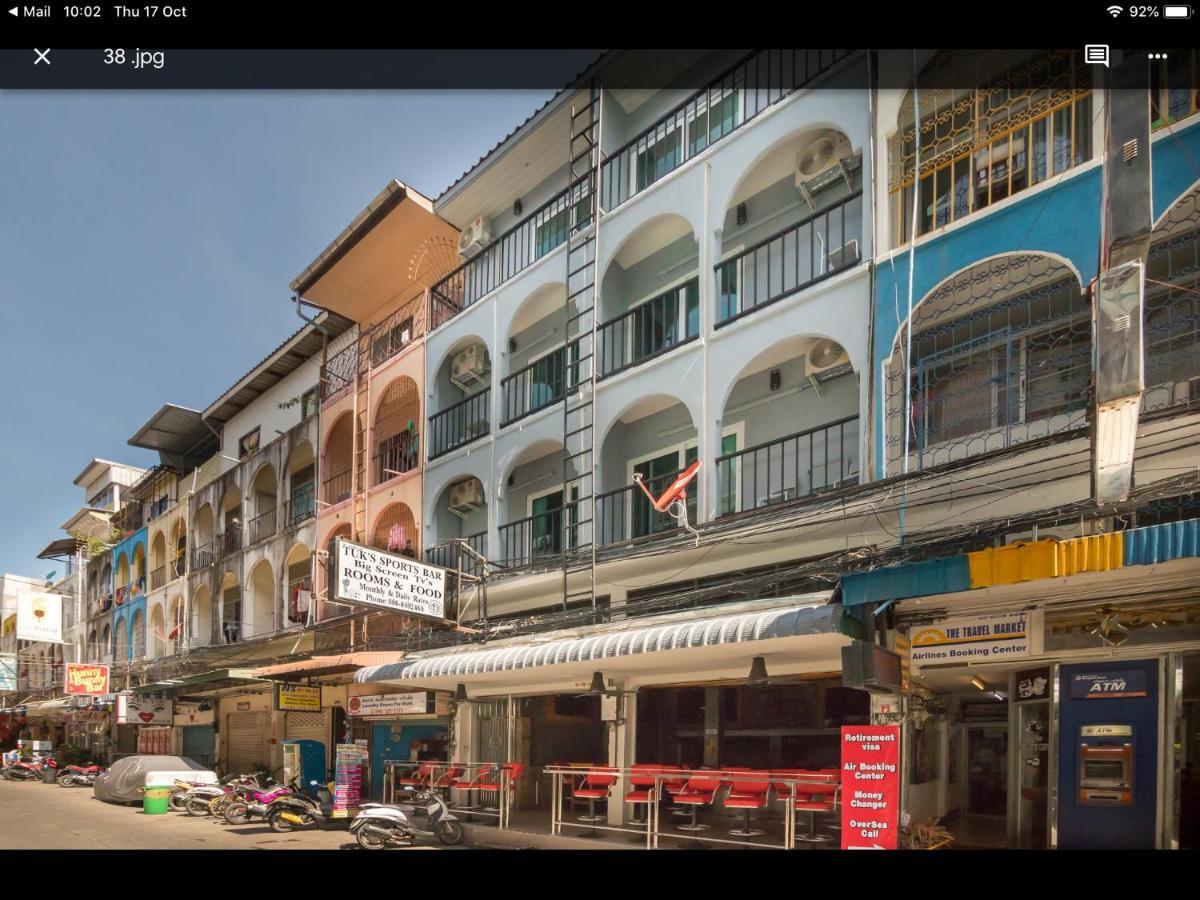 Hotel Tuk'S Sports Bar Pattaya Exterior foto