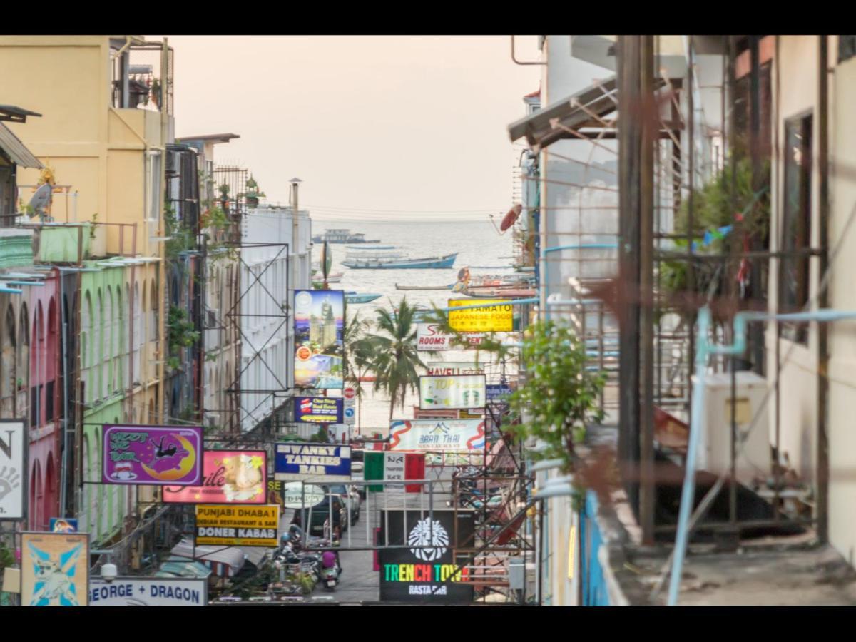 Hotel Tuk'S Sports Bar Pattaya Exterior foto